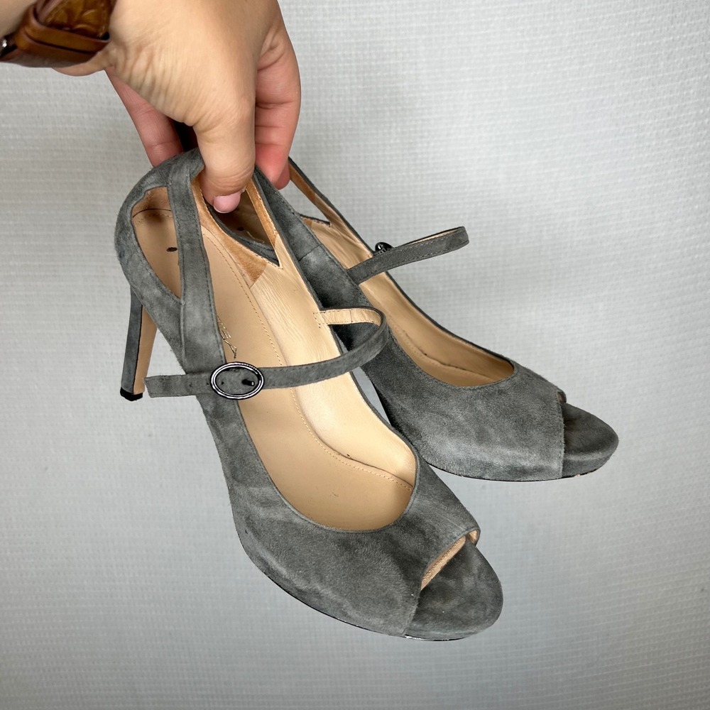 Via Spiga Gray Suede Peep Toe Heels Mary Jane Pumps Shoes Women's Size 8M‎
